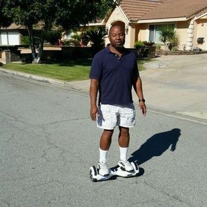 Meet your Posher, Rene